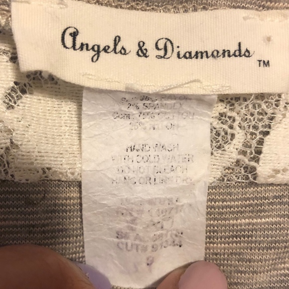 Angels & Diamonds lace sleeves blouse, size small - Picture 2 of 6